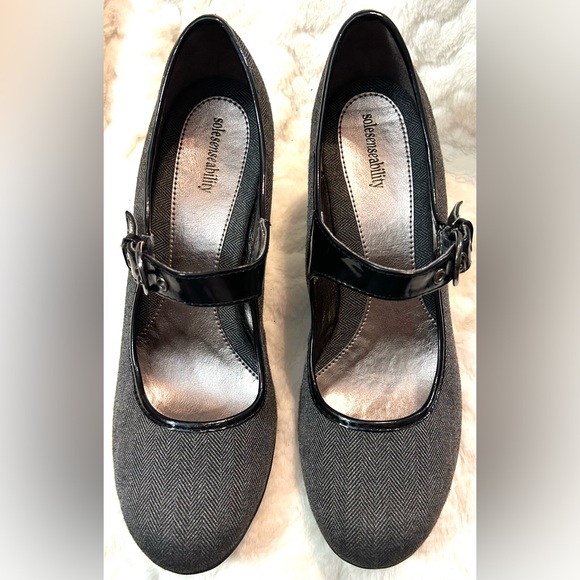 Solesensability  Gray Houndstooth Mary Jane pumps women’s size 9.5M - Picture 3 of 12